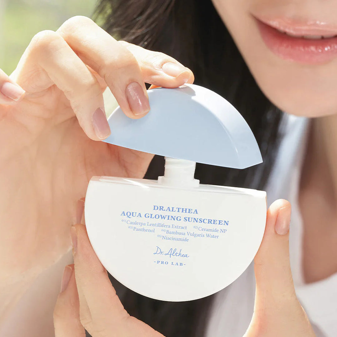 Aqua Glowing Sunscreen (Protector Solar Hidratante)