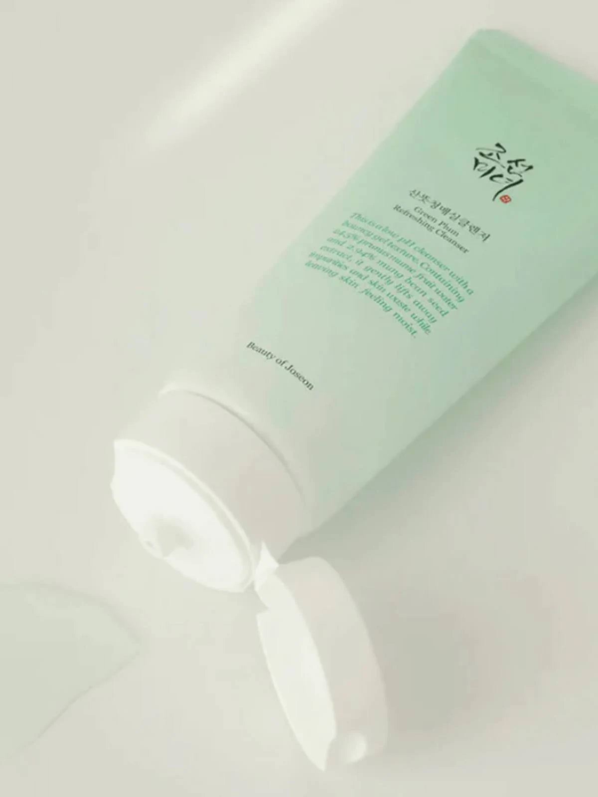 Green Plum Refreshing Cleanser (Gel Limpiador)