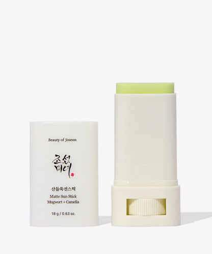 Matte Sun Stick: Mugwort + Camelia (Protector Solar)