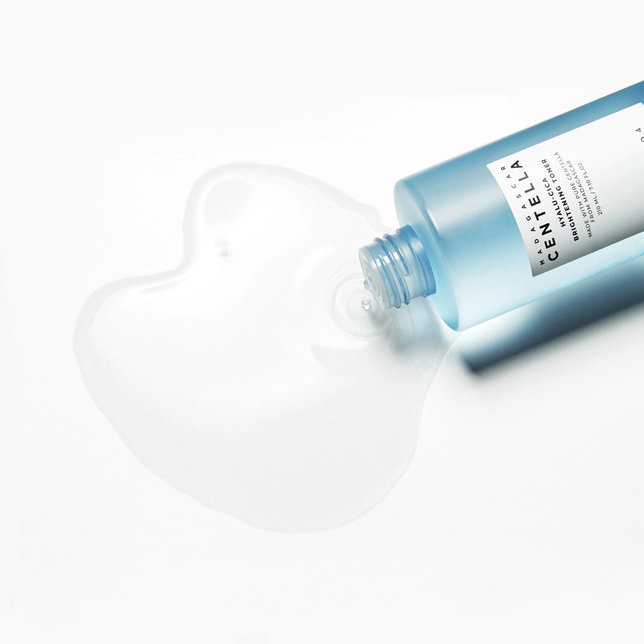 Madagascar Centella Hyalu-Cica Brightening Toner (Tónico Exfoliante)